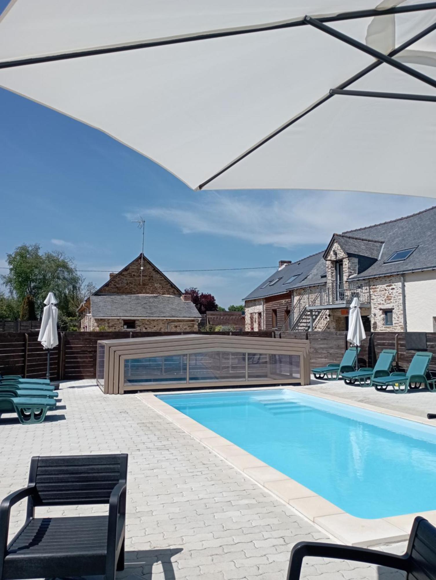 Les Gites Du Petit Marcel Soudan  Exterior foto